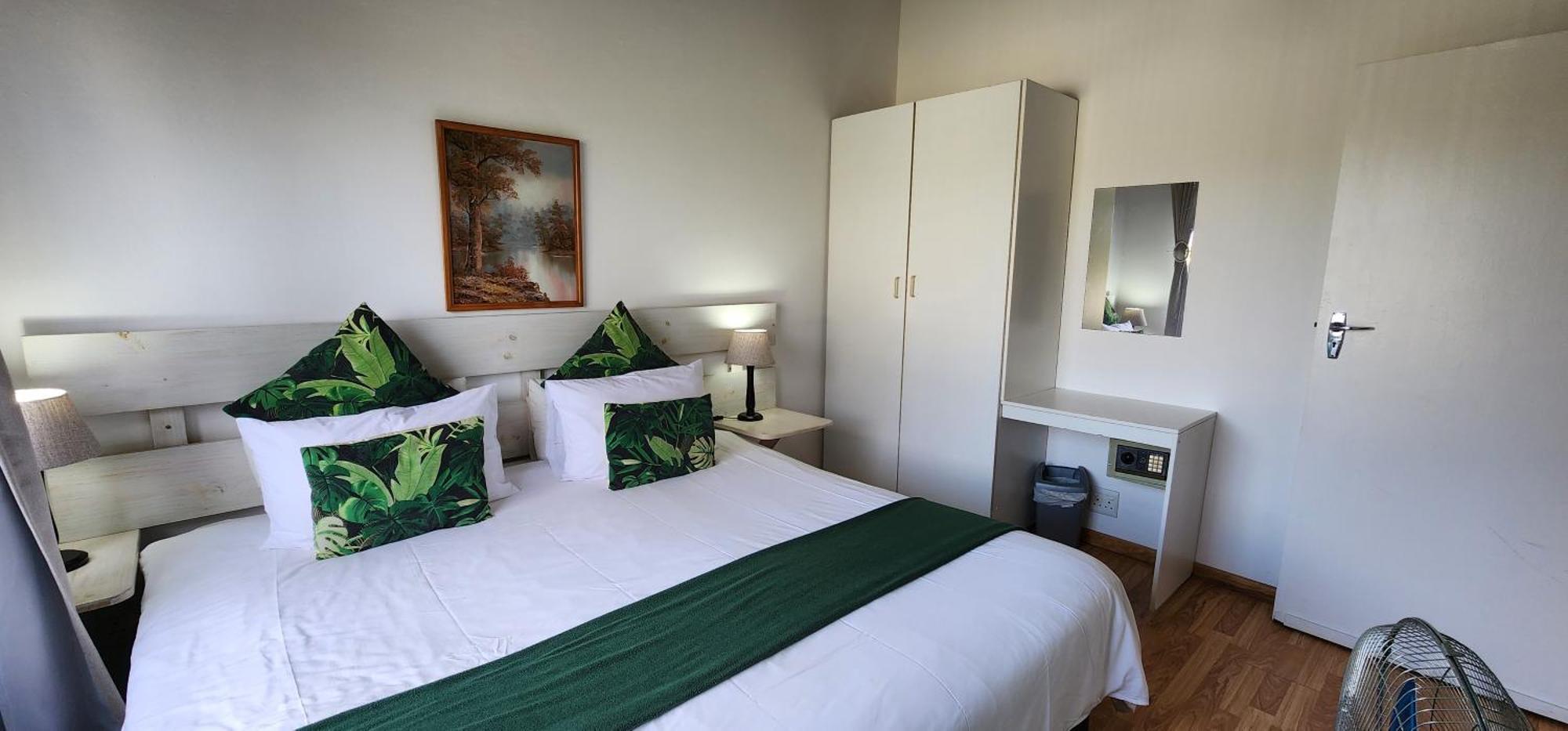 B My Guest Hotell Knysna Eksteriør bilde