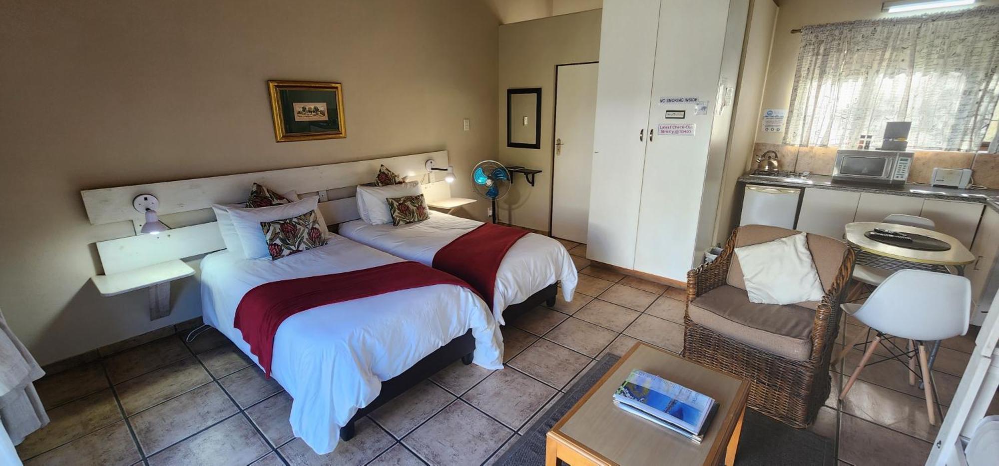 B My Guest Hotell Knysna Eksteriør bilde